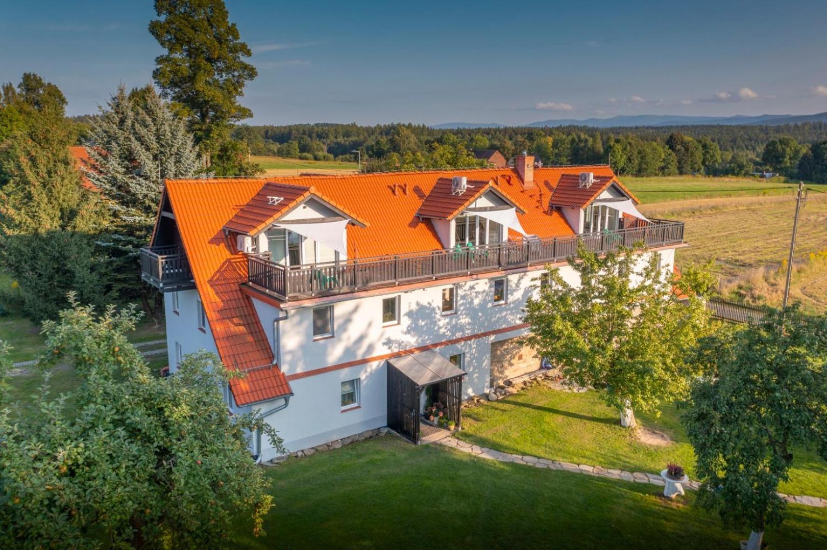 Dom W Domu - Izera Glamping Bed and Breakfast Gajowka  Eksteriør billede