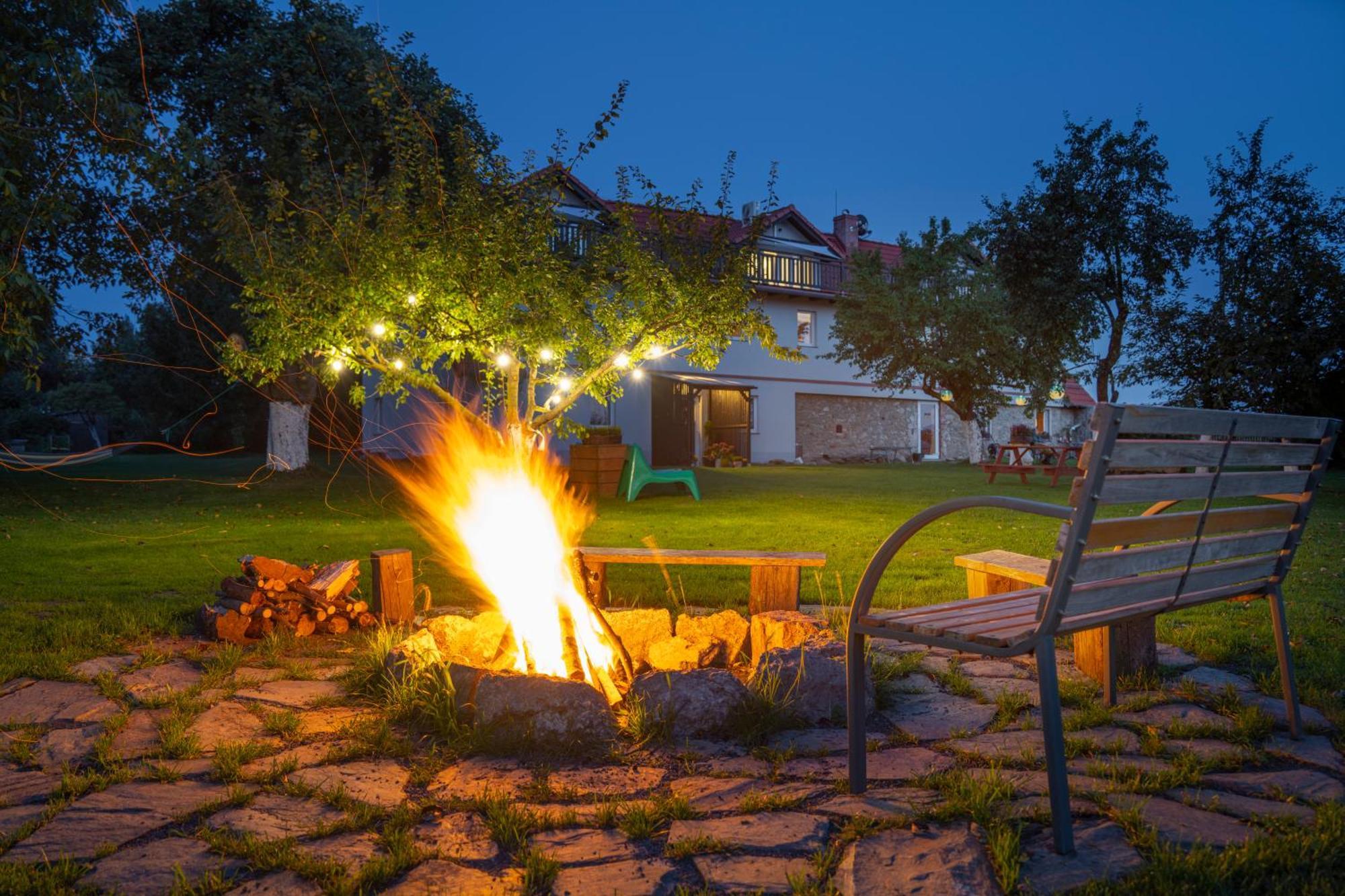 Dom W Domu - Izera Glamping Bed and Breakfast Gajowka  Eksteriør billede