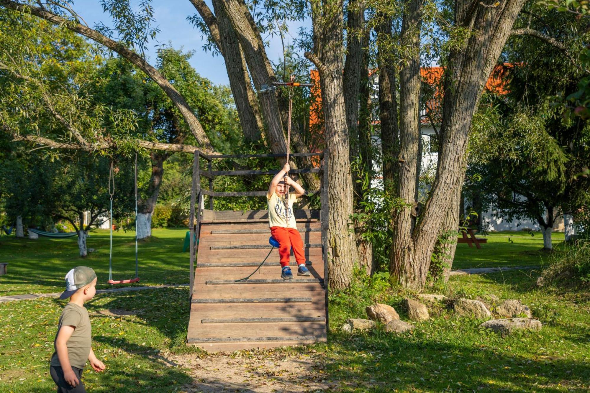 Dom W Domu - Izera Glamping Bed and Breakfast Gajowka  Eksteriør billede