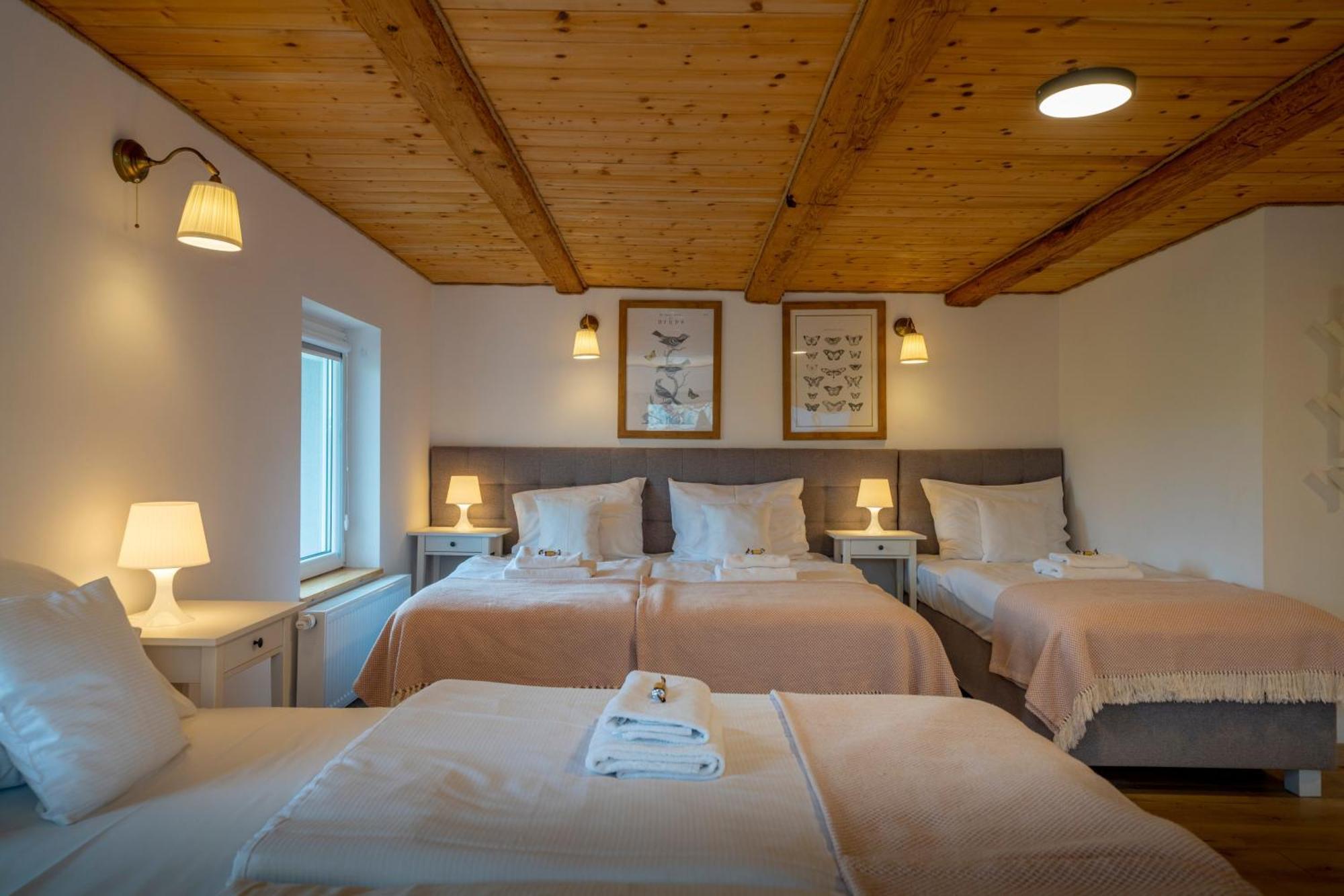 Dom W Domu - Izera Glamping Bed and Breakfast Gajowka  Værelse billede